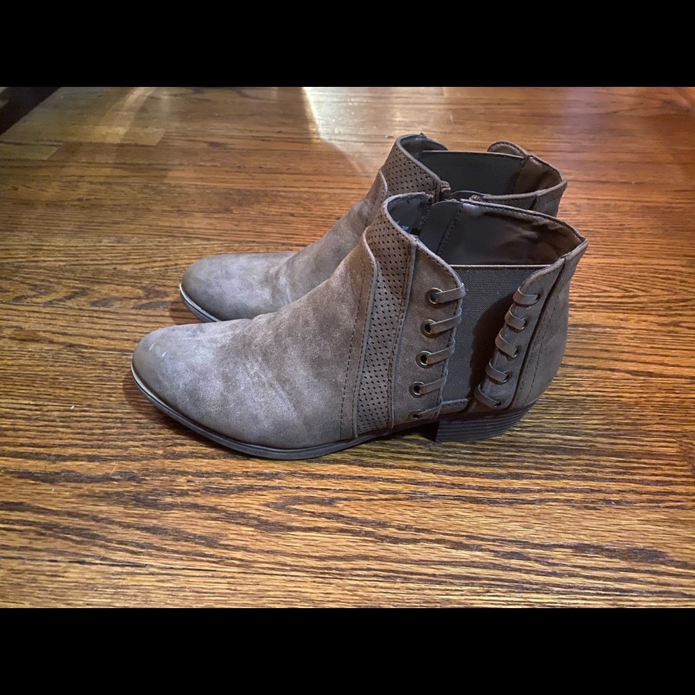 Maurice booties